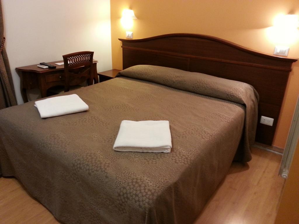 Guesthouse Alex II Rome Ruang foto