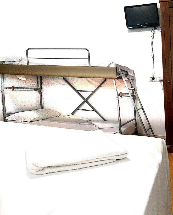 Guesthouse Alex II Rome Bagian luar foto